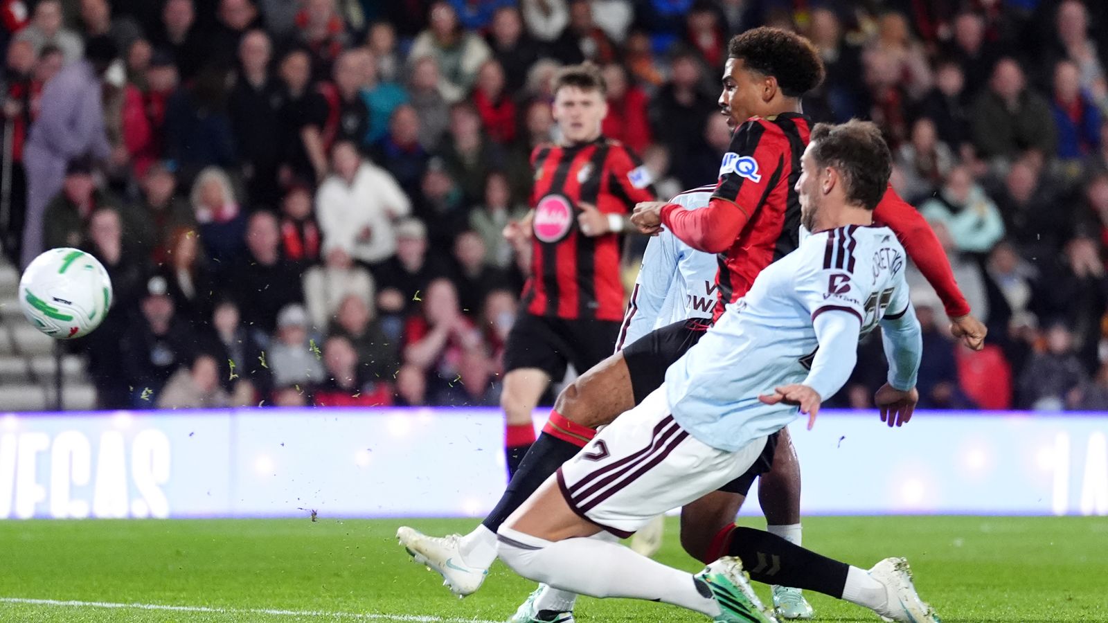 Bournemouth vs Aston Villa LIVE! Carabao Cup updates ...