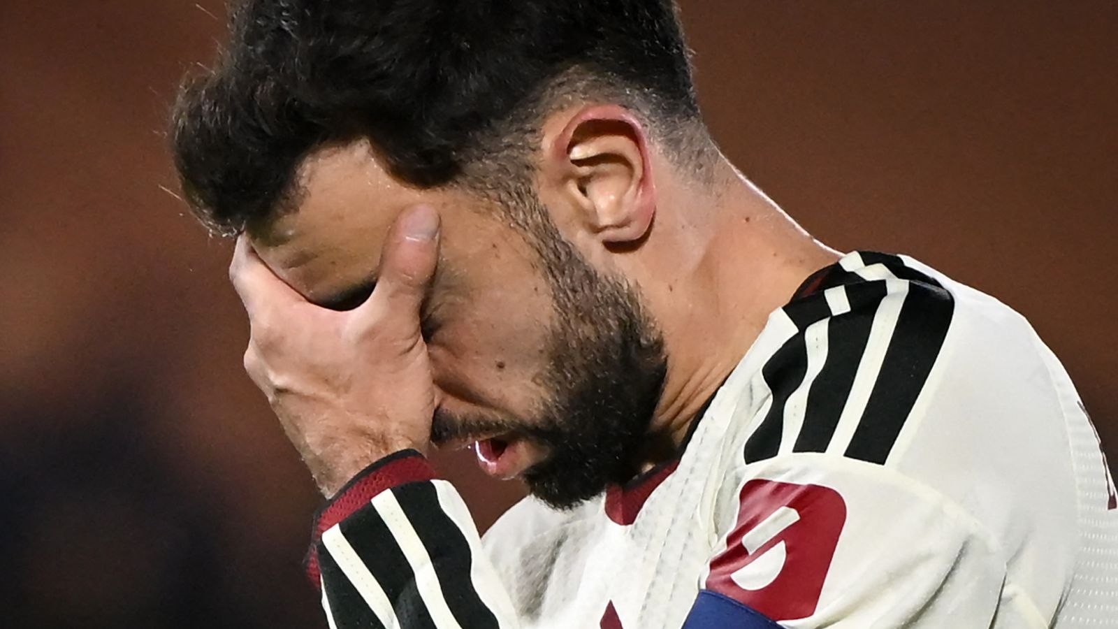 Miserable Man Utd ripped apart by Como