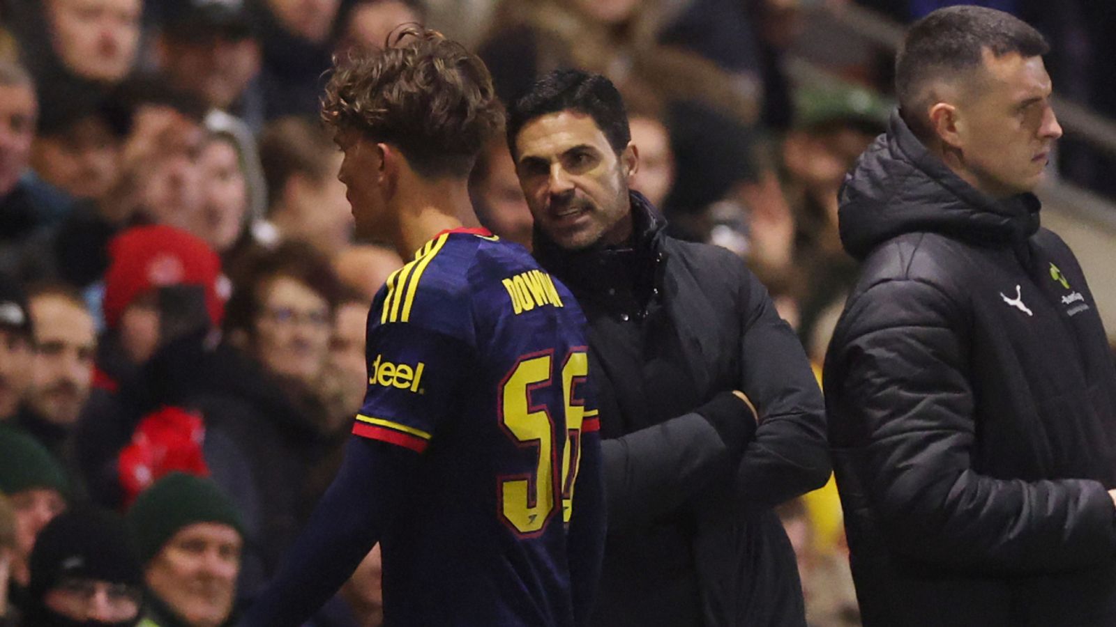 Arteta explains reaction to Dowman red card amid criticism