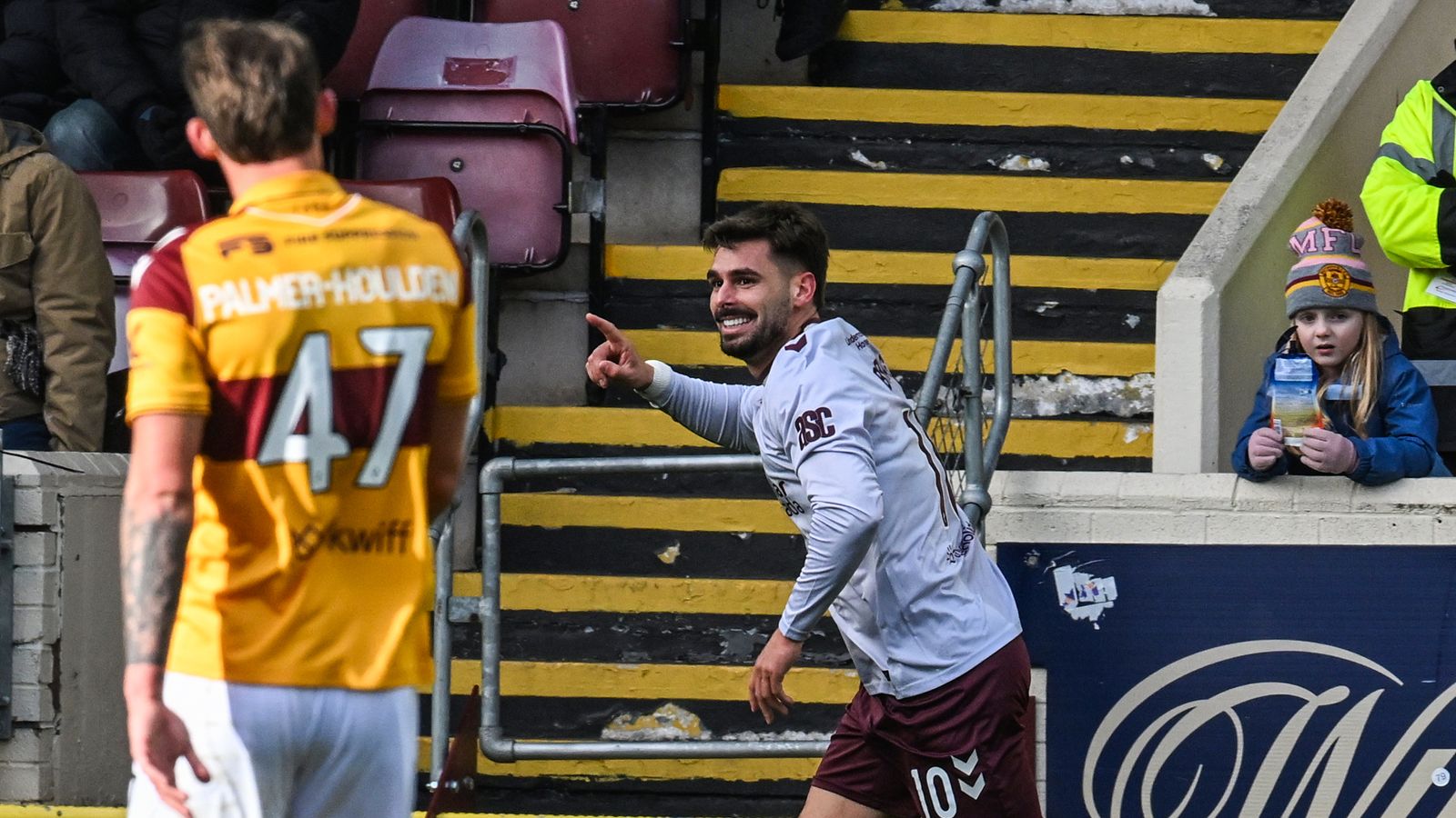 Braga and Miller score as Hearts win at Motherwell