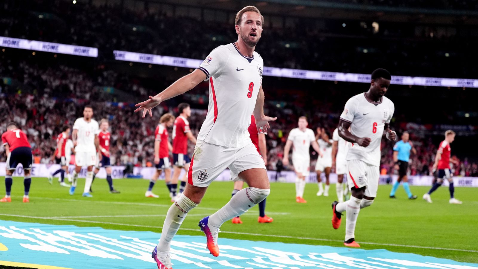 England 3-0 Czech Republic: Harry Kane marks record-equalling 125th cap with two goals and an assist in Nations League victory