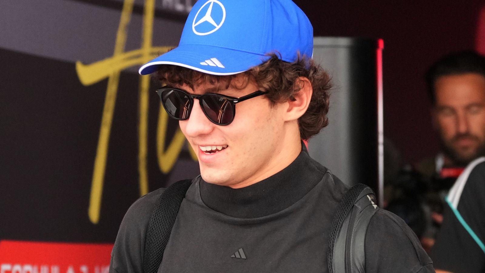 United States GP: Antonelli on pole from Verstappen and with title chance LIVE!