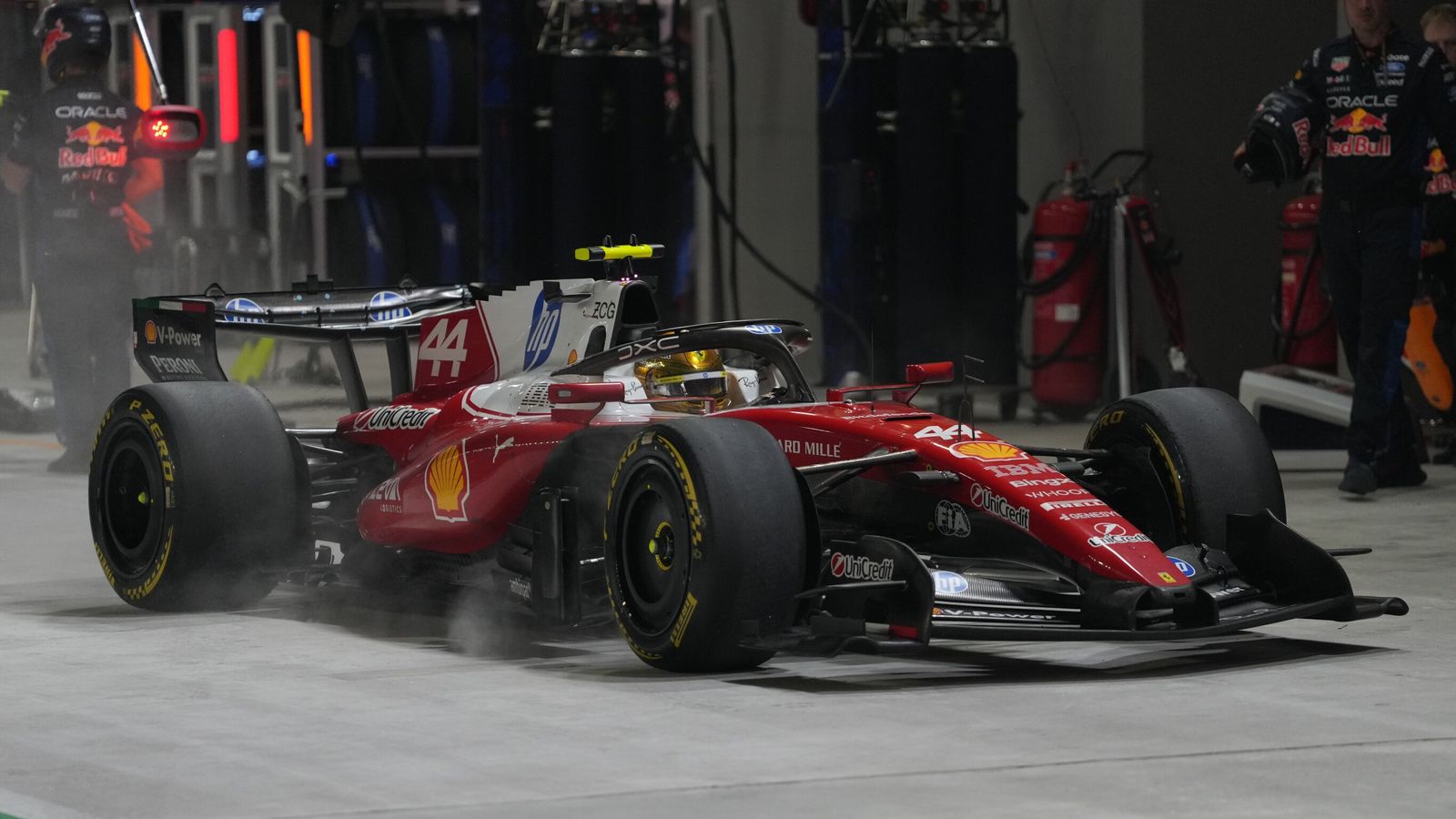 https://e0.365dm.com/26/10/1600x900/skysports-lewis-hamilton-ferrari_7374372.jpg?20261011163510