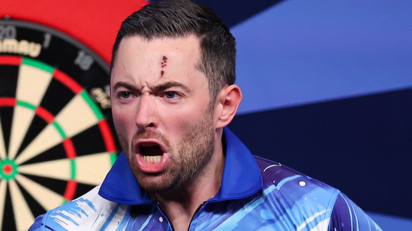 https://e0.365dm.com/26/10/1600x900/skysports-luke-humphries-darts_7368316.jpg?20261004221231
