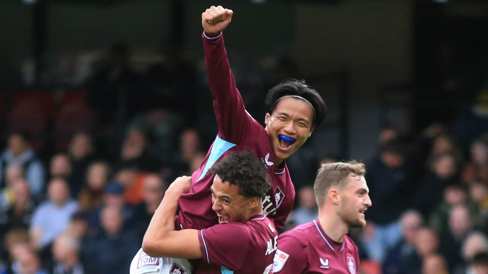 Burnley thump Watford to finally collect first win