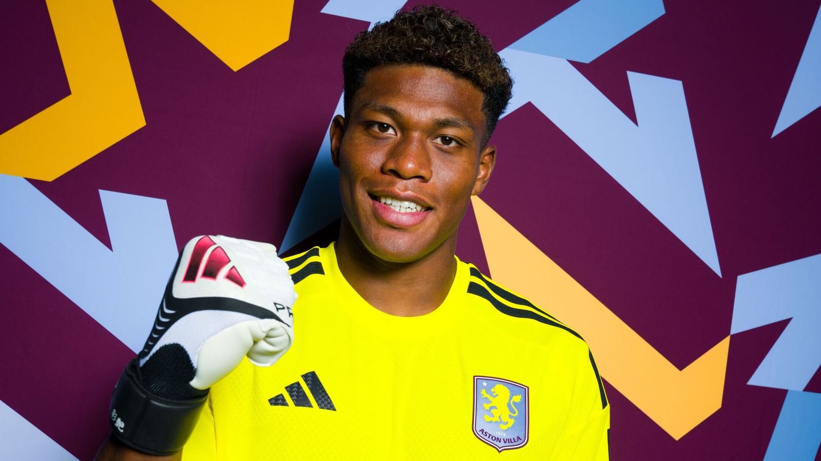 How Suzuki has wowed Villa fans since replacing Martinez