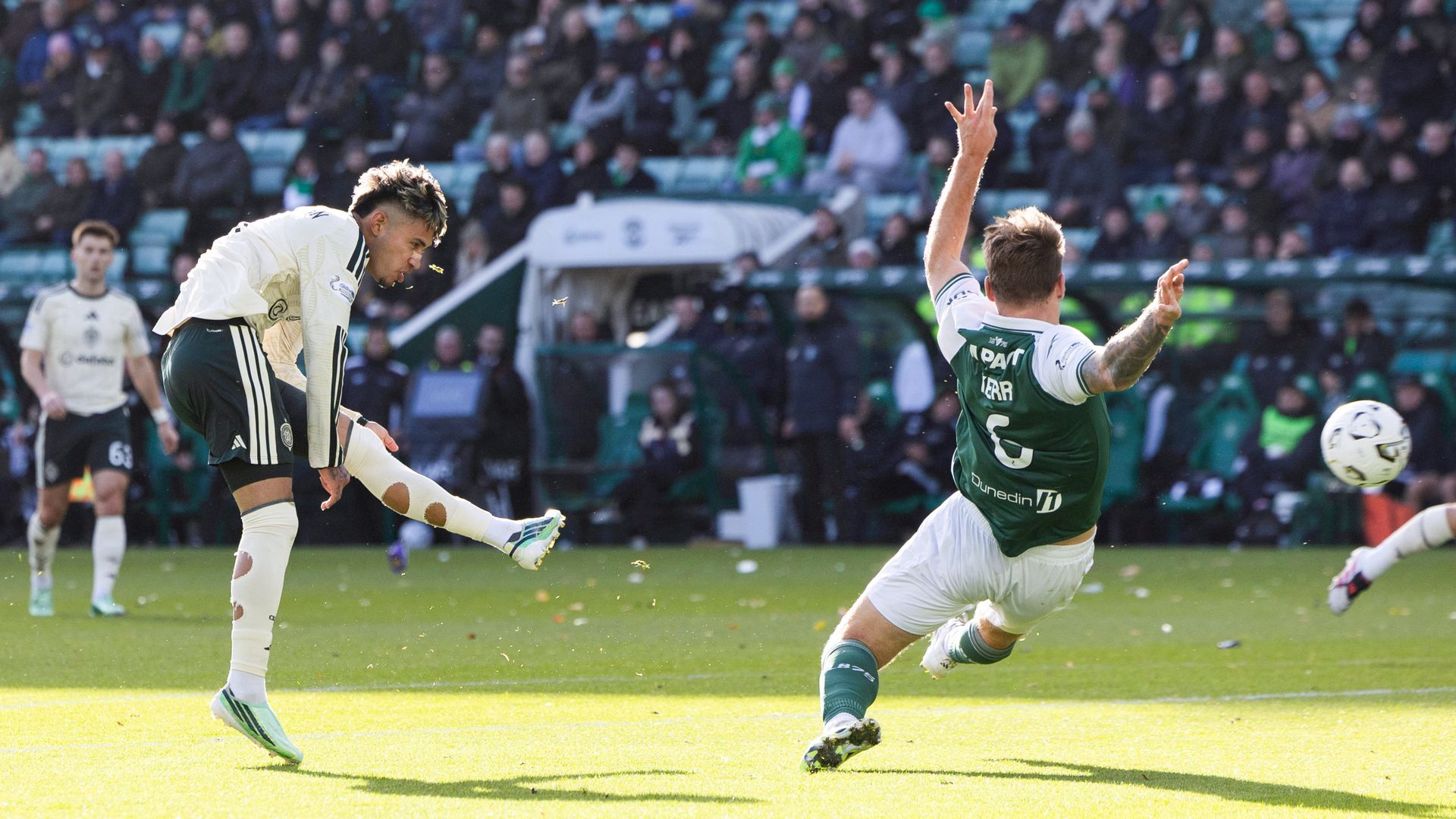 Duran fires Celtic ahead vs Hibs LIVE! — Sky Sports