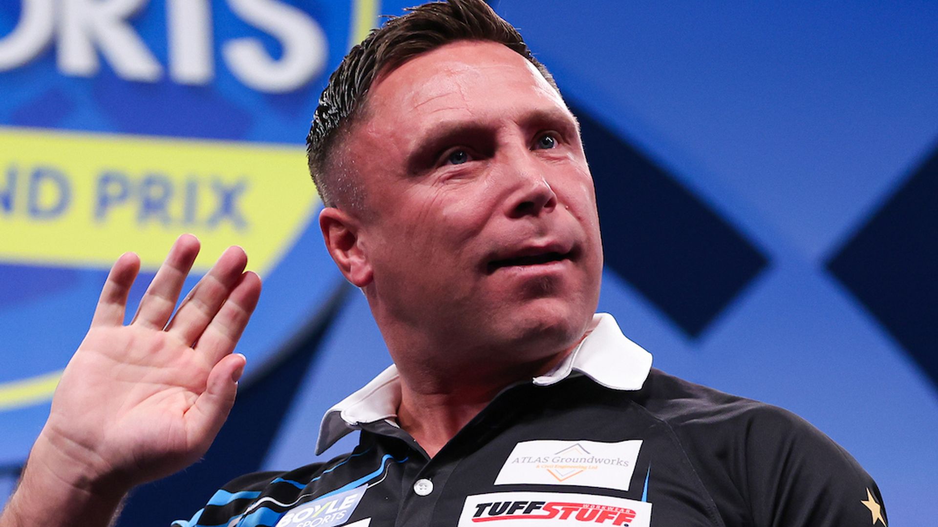 World Grand Prix Darts LIVE! Price races into big lead over Aspinall