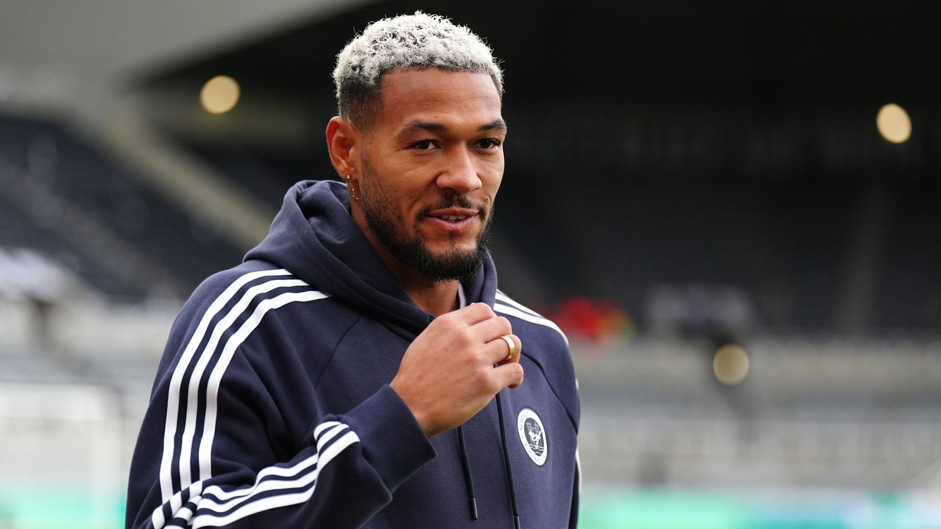 Joelinton makes first start of the season for Newcastle vs Villa LIVE!