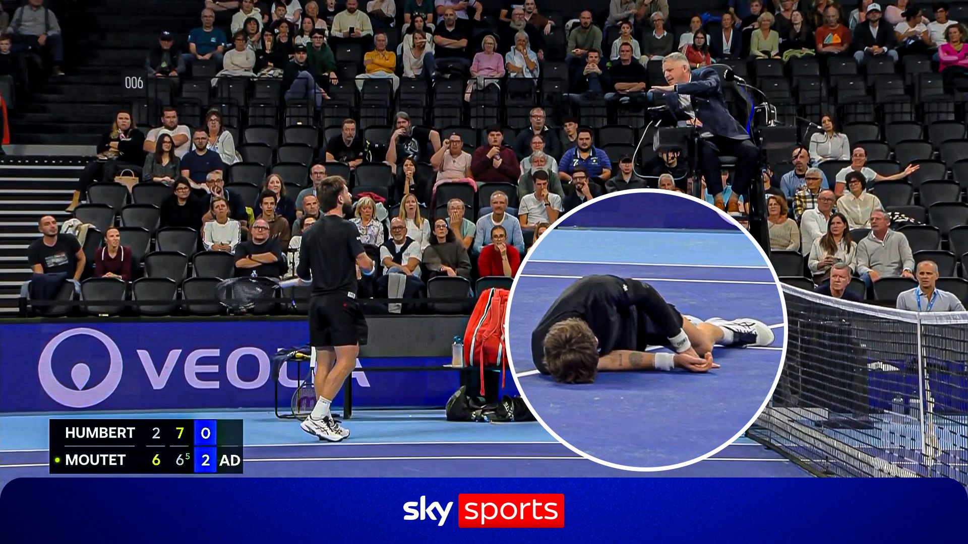 Moutet gets cramp, then a time violation... and isn't happy!