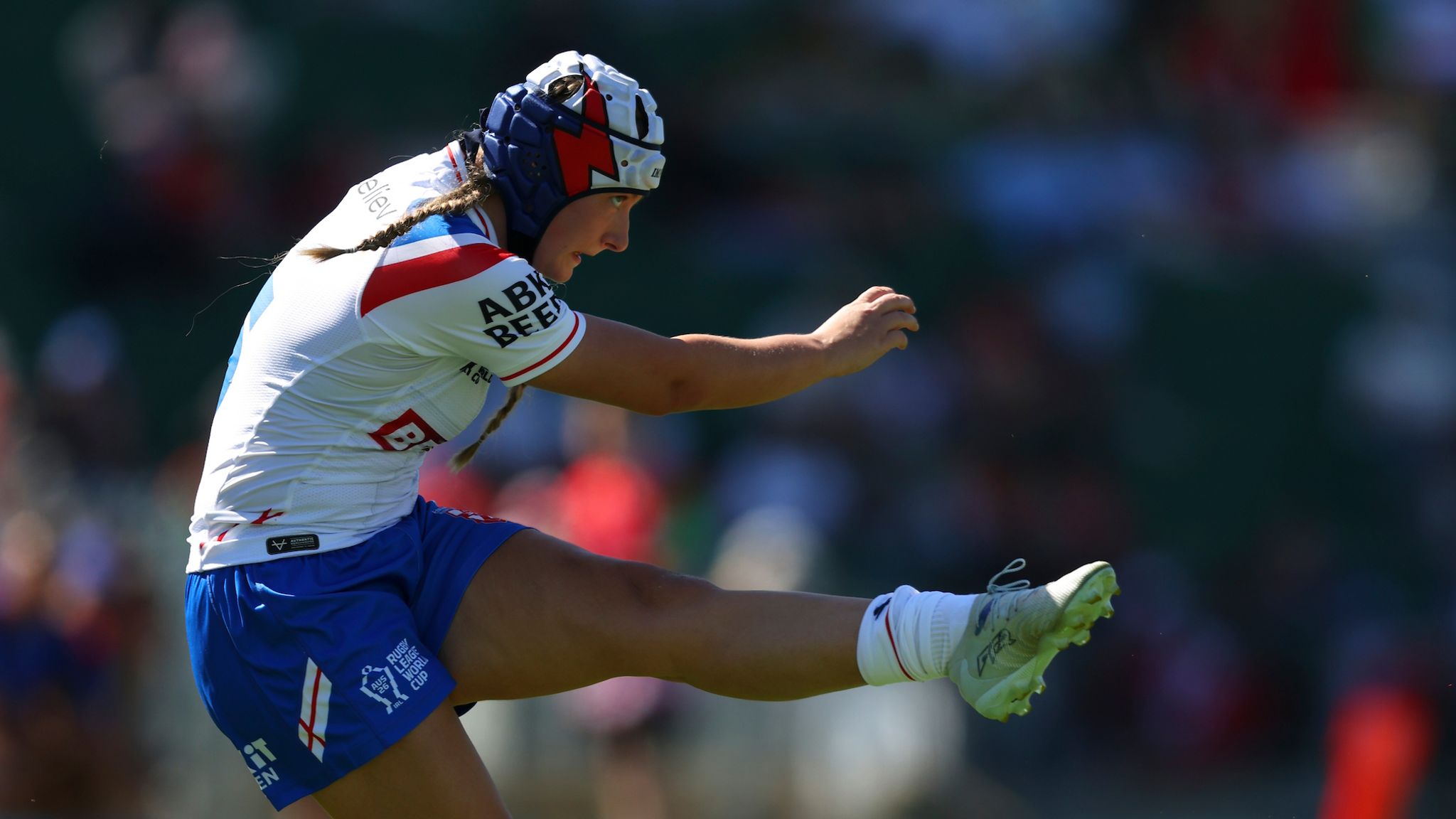 England's Izzy Rowe was accurate off the tee