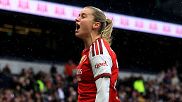 LONDON, ENGLAND - OCTOBER 24: Alessia Russo of Arsenal celebrates scoring her team?s second goal during the Barclays Women's Super League 2026/27 match between Tottenham Hotspur and Arsenal FC at Tottenham Hotspur Stadium on October 24, 2026 in London, England. (Photo by Leila Coker - WSL/WSL Football via Getty Images)