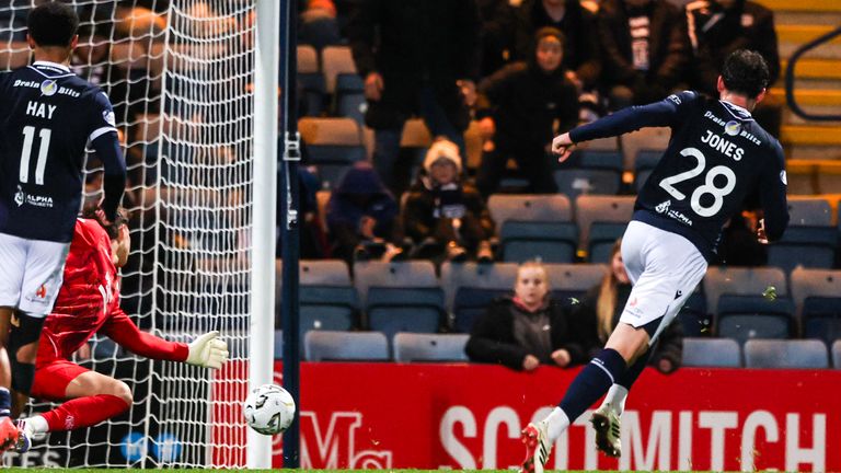 DUNDEE, SCOTLAND - OCTOBER 17: Dundee...s Callum Jones scores to make it 2-2 during a William Hill Premiership match between Dundee and Rangers at Dens Park Stadium, on October 17, 2026, in Dundee, Scotland. (Photo by Craig Williamson / SNS Group)