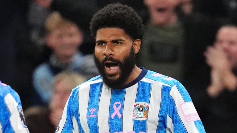 Coventry City's Ellis Simms celebrates scoring his side's third goal against Newcastle