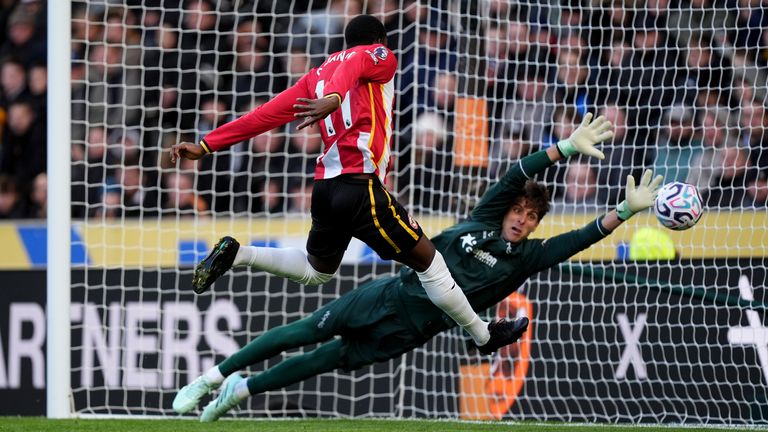 Dango Ouattara scores Brentford's equaliser
