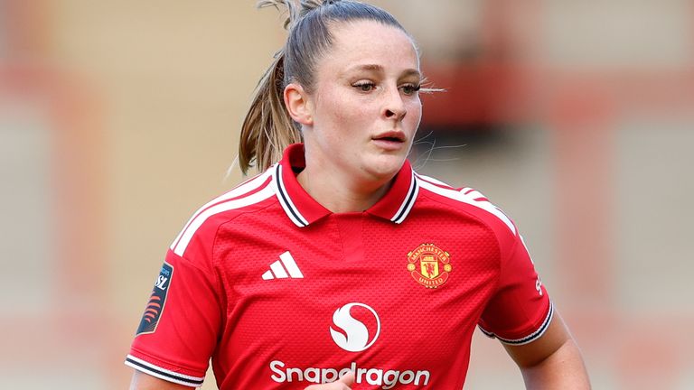 Ella Toone started for Manchester United at Everton 