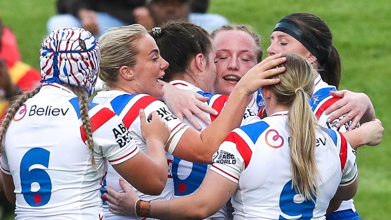 Evie Cousins scored England's lone try 