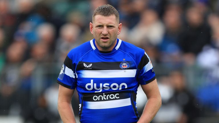 Finn Russell did not miss for Bath in a thriller of a contest against rivals Exeter at the Rec