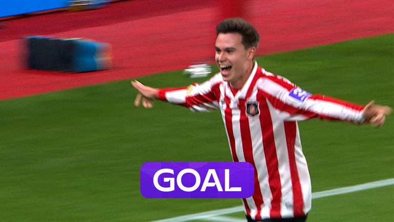 Timur Tuterov doubles Sunderland's goal tally vs Brentford