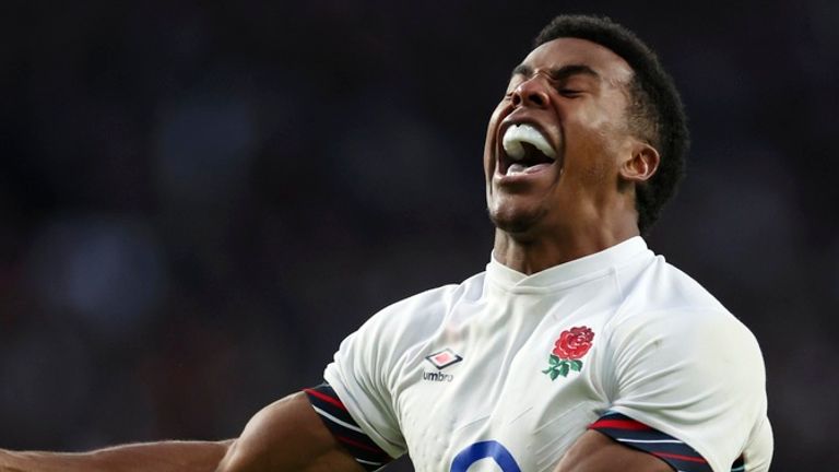 England's Immanuel Feyi-Waboso celebrates after scoring a try during the Autumn Nations Series rugby match between England and New Zealand, 