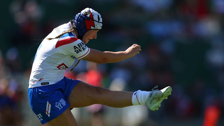 England's Izzy Rowe was accurate off the tee