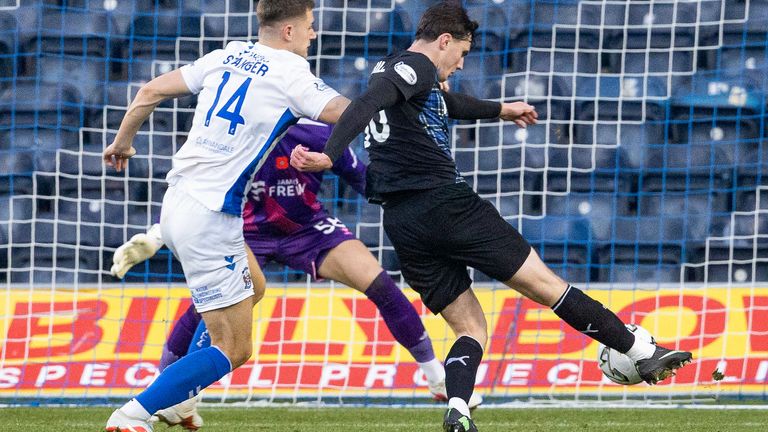 KILMARNOCK, SCOTLAND - OCTOBER 31: St Johnstone's Joel Cotterill scores to make it 2-2 during a William Hill Premiership match between Kilmarnock and St. Johnstone at The BBSP Stadium Rugby Park, on October 31, 2026, in Kilmarnock, Scotland. (Photo by Alan Harvey / SNS Group)