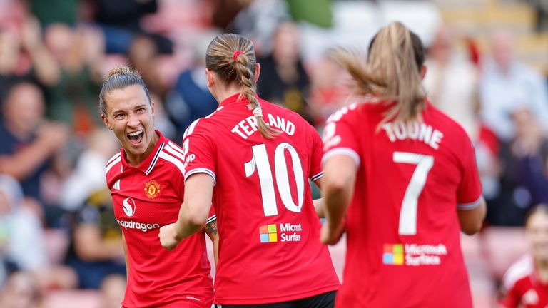 Julia Zigiotti's sixth-minute chip was enough for all three points for Man Utd