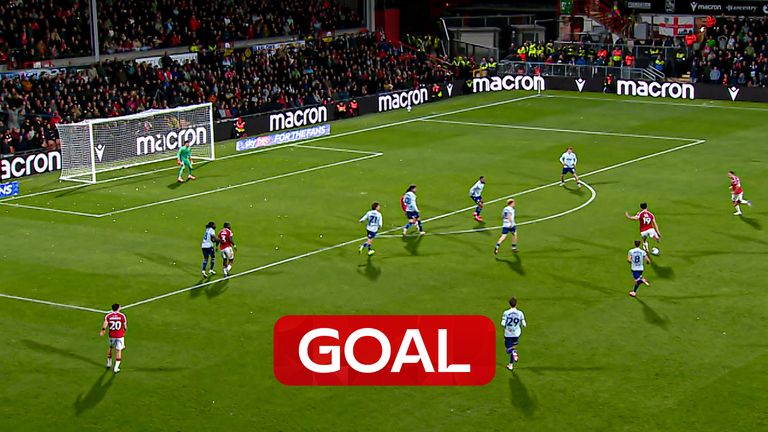 Kieffer Moore scores 28-yard screamer!