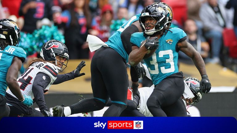Houston Texans @ Jacksonville Jaguars - Bhayshul Tuten weaves through Texans defence for a TD