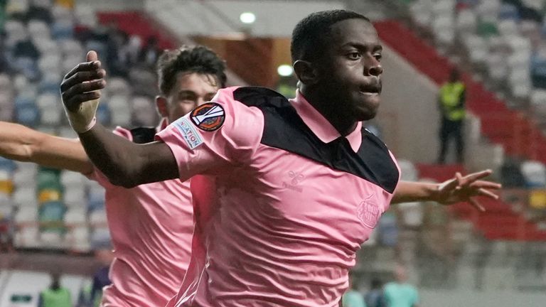 Sunderland's Noah Sadiki celebrates his late winner