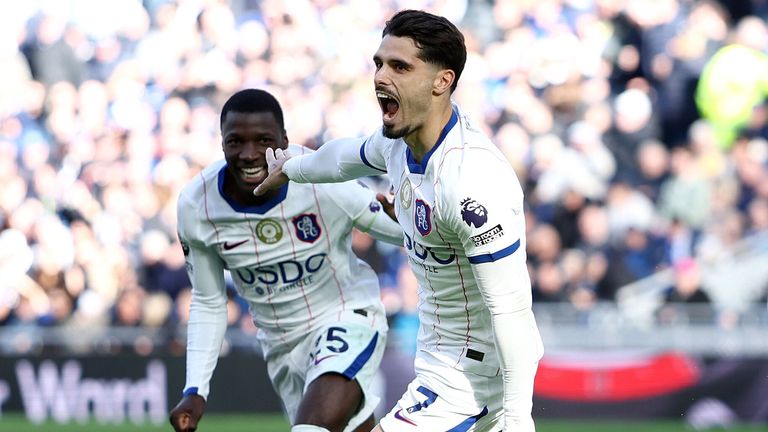 Pedro Neto celebrates after giving Chelsea the lead at Everton