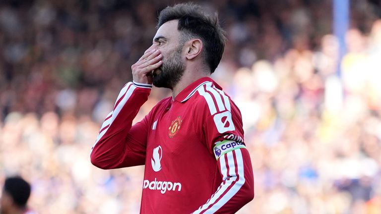Bruno Fernandes rues a missed chance against Leeds