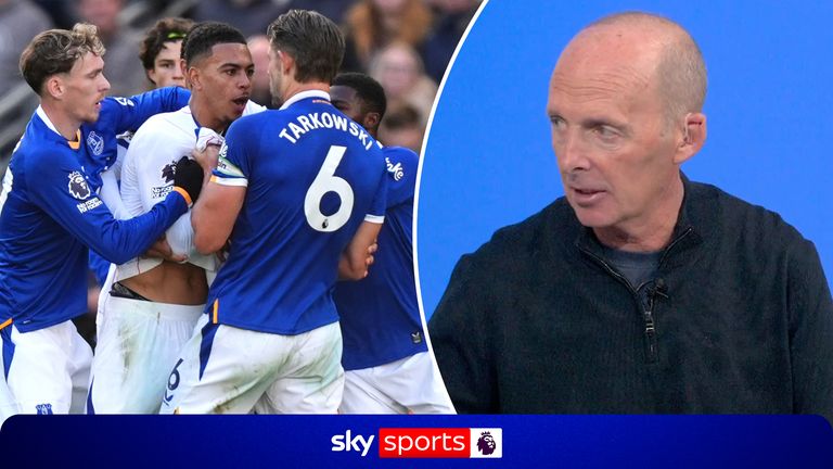 Mike Dean looks at whether Morgan Rogers should've been sent off in Chelsea's clash with Everton.