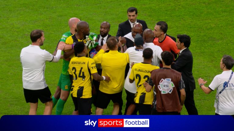 Saudi Clasico tempers
