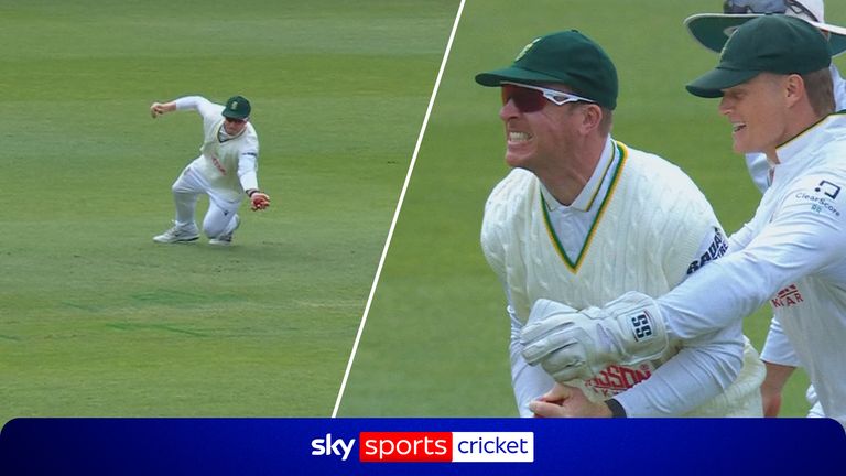 SA vs Australia - Simon Harmer catch