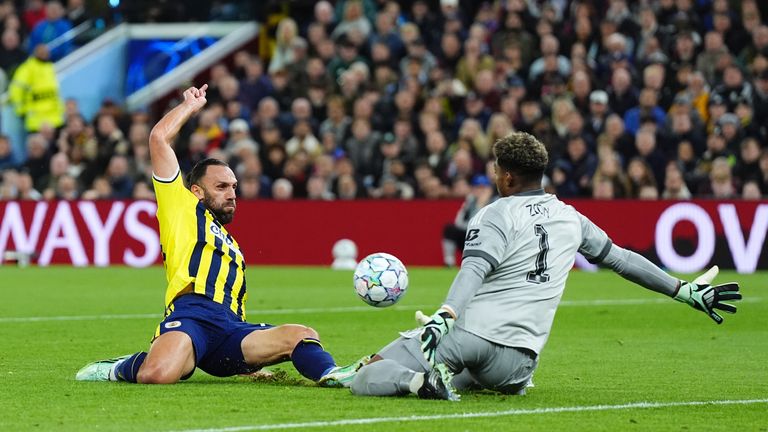 Suzuki saves from Vedat Muriqi in Aston Villa's win over Fenerbahce